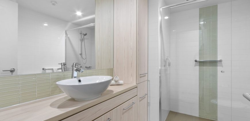 Stylish Inner-City Investment or Home Base in ‘The Gallery’